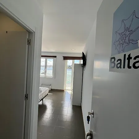 Plaza Portugal Gæstehus 3*